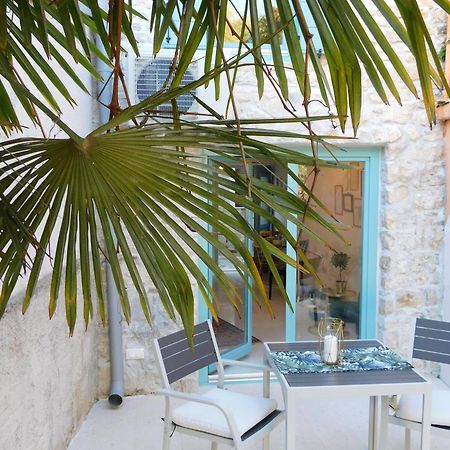 Bezauberndes Steinhaus Mit Garten In Der Altstadt Von Rovinj Exterior photo