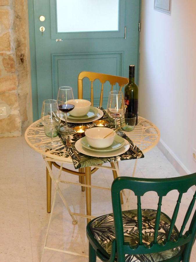 Bezauberndes Steinhaus Mit Garten In Der Altstadt Von Rovinj Exterior photo